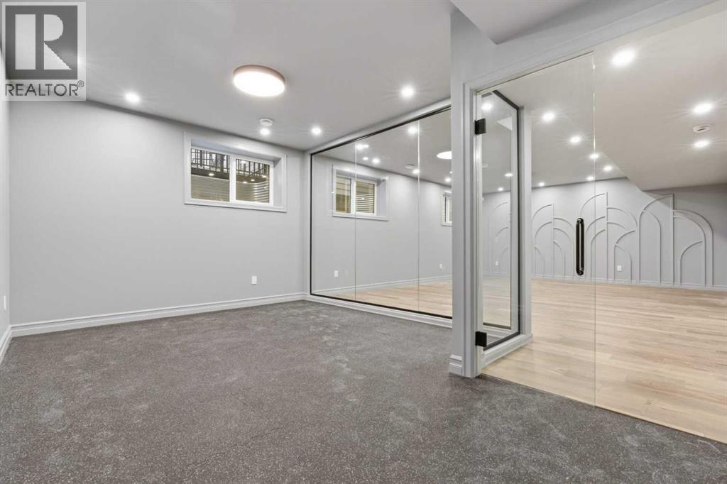 356 Greenwich Drive Nw, Calgary, Alberta  T3B 6P4 - Photo 39 - A2296232