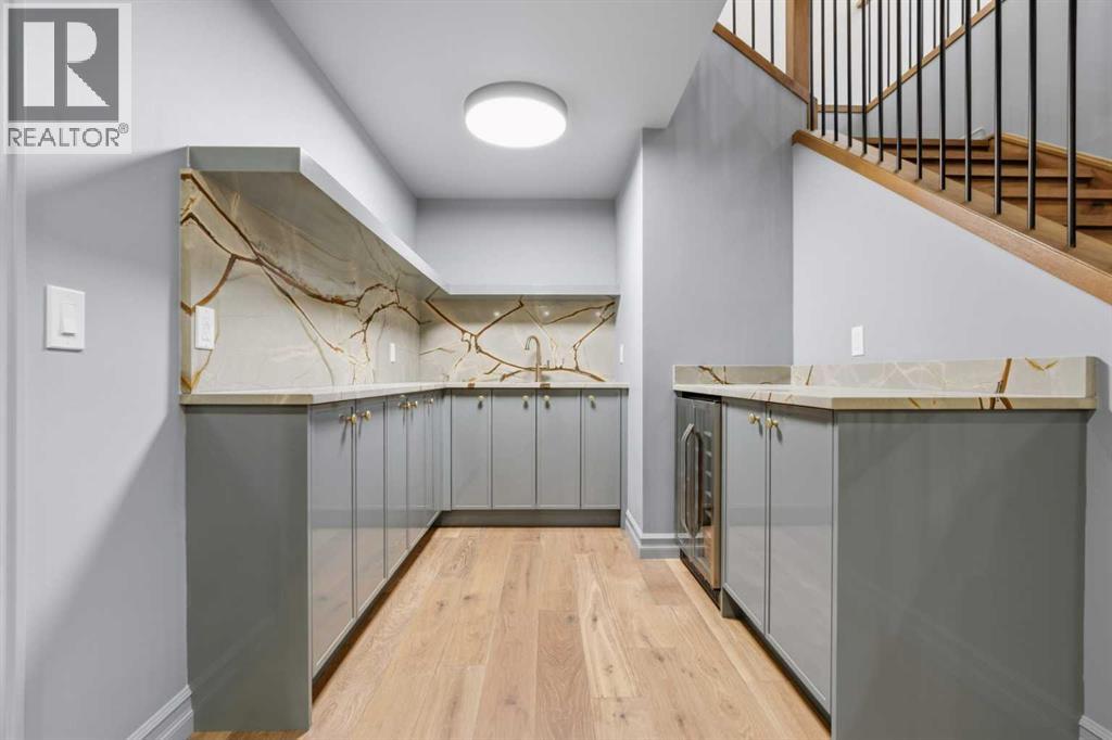 356 Greenwich Drive Nw, Calgary, Alberta  T3B 6P4 - Photo 37 - A2296232