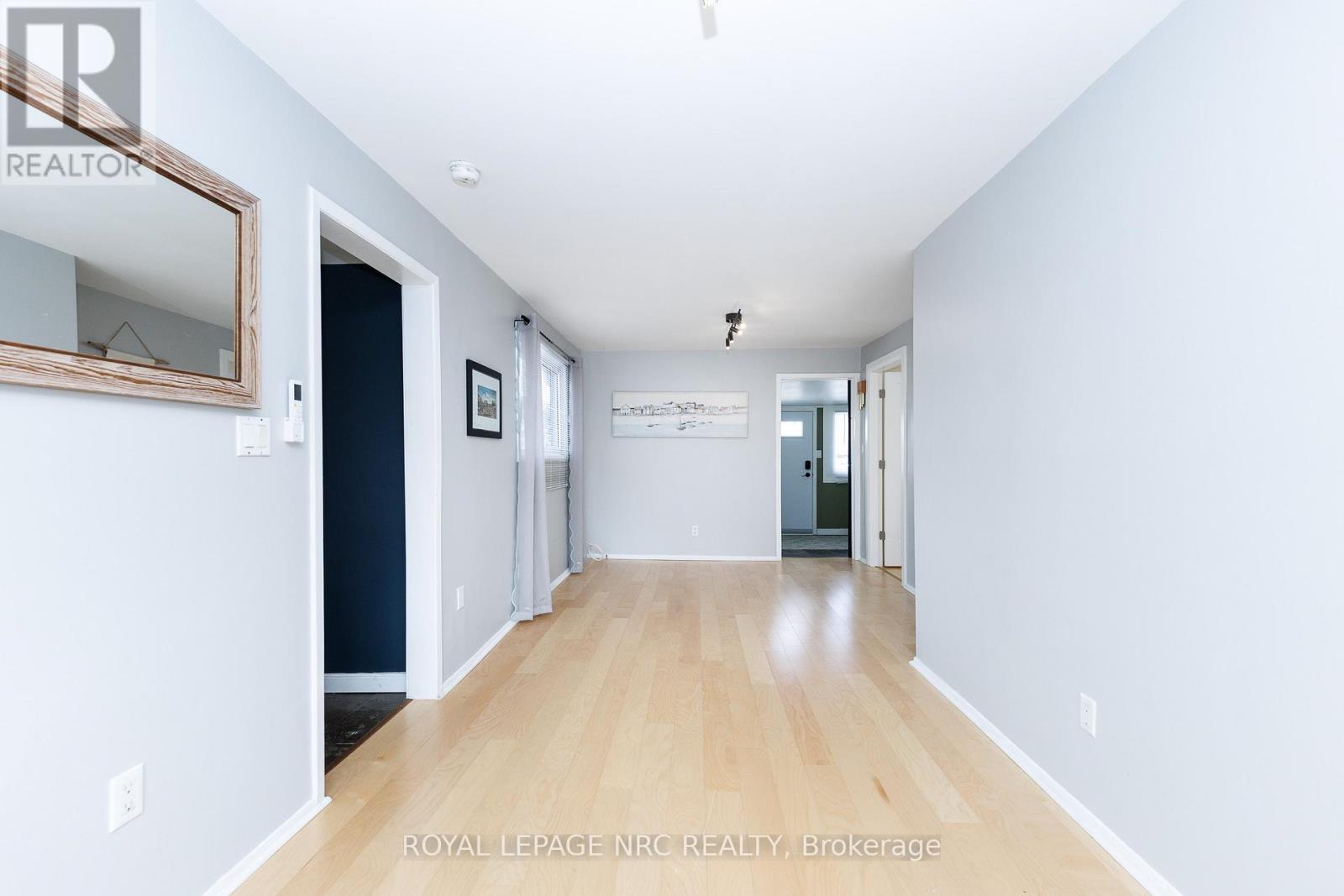 15 Loomis Crescent, Fort Erie, Ontario  L0S 1B0 - Photo 9 - X12961556