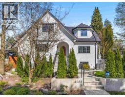 3 4088 MAPLE CRESCENT, Vancouver, British Columbia