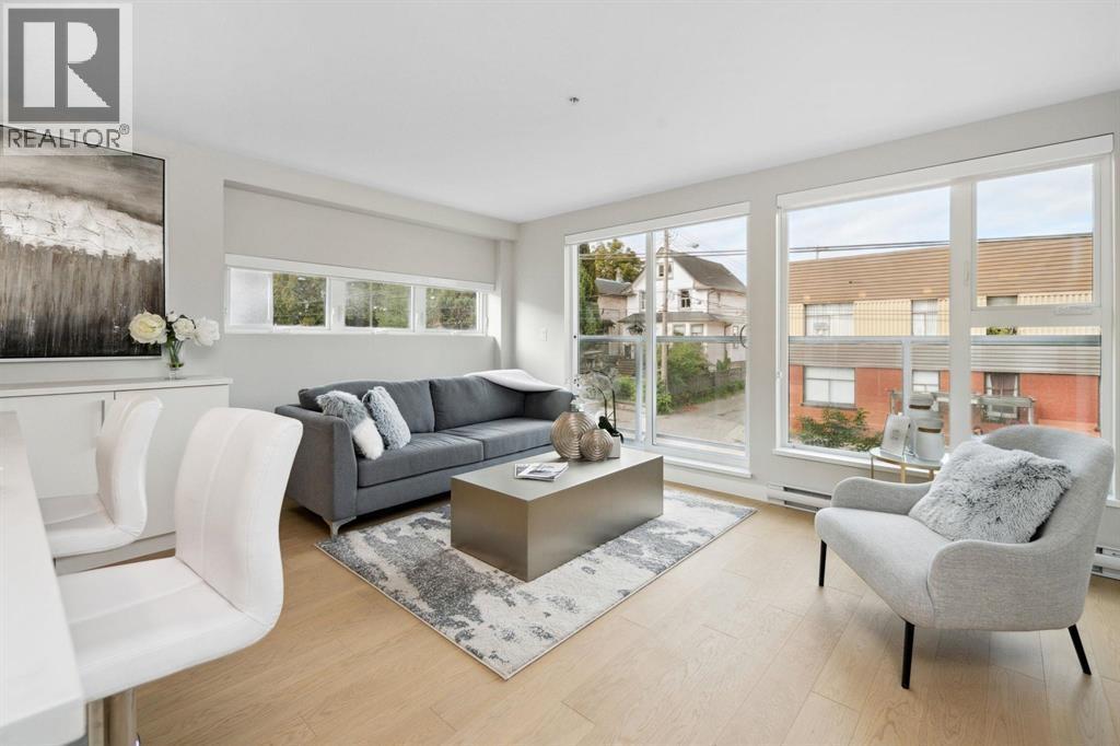 2512 Fraser Street, Vancouver, British Columbia V5T 3V4 - Photo 2 - R3109074