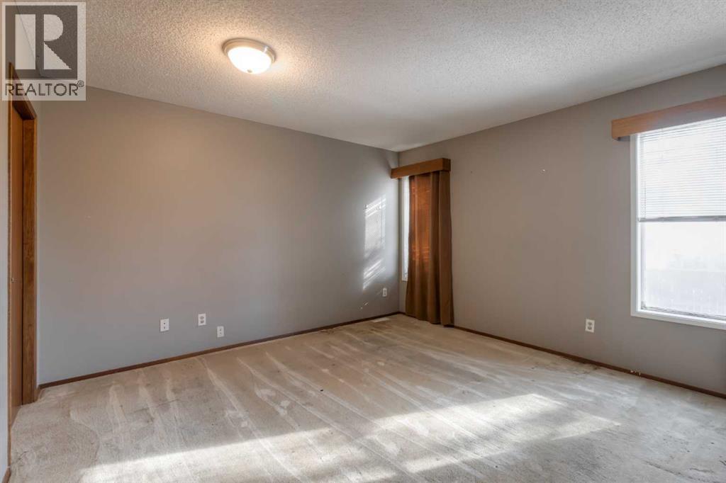 2309 21st Street, Coaldale, Alberta  T1M 1G7 - Photo 9 - A2299837