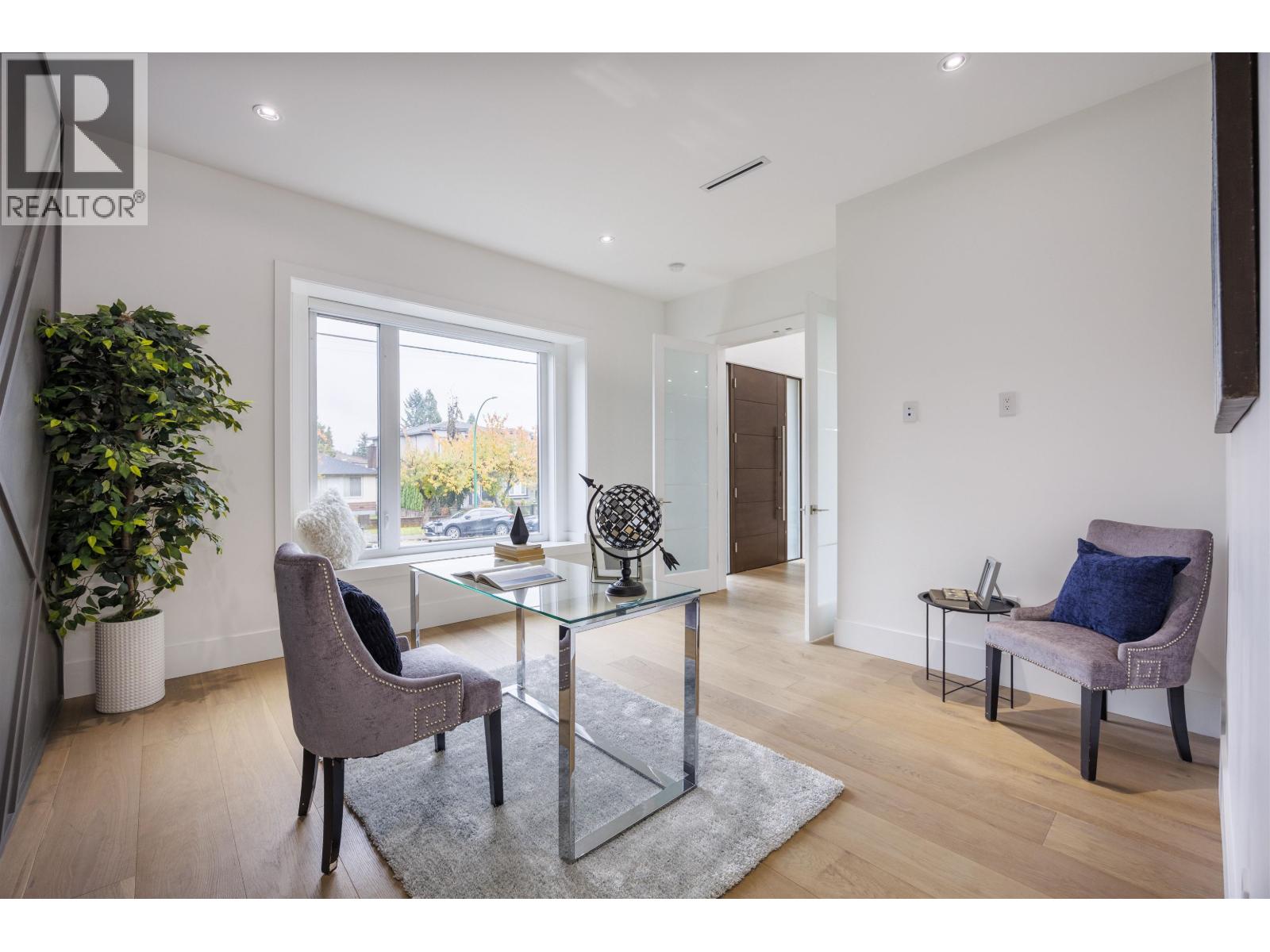 8475 12th Avenue, Burnaby, British Columbia  V3N 2L8 - Photo 14 - R3109046