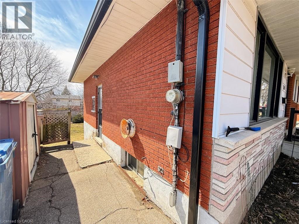 374 Victoria Road N, Guelph, Ontario  N1E 5J7 - Photo 3 - 40818847