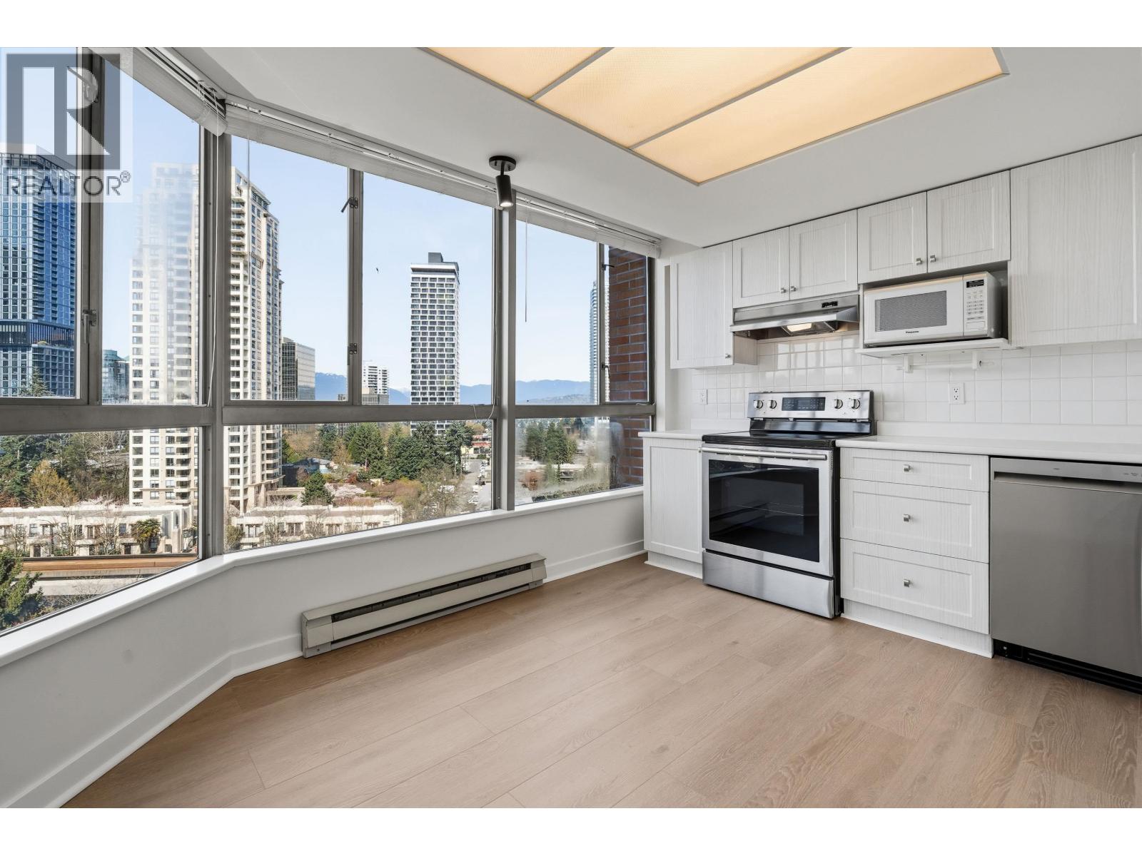 1106 4350 Beresford Street, Burnaby, British Columbia  V5H 4K9 - Photo 11 - R3108297