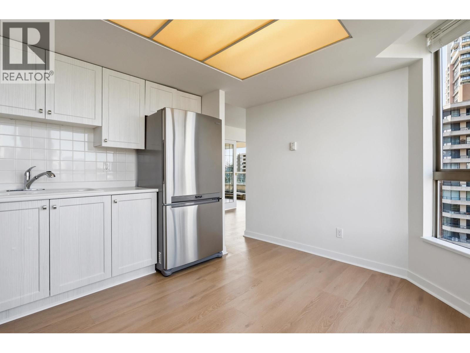 1106 4350 Beresford Street, Burnaby, British Columbia  V5H 4K9 - Photo 13 - R3108297