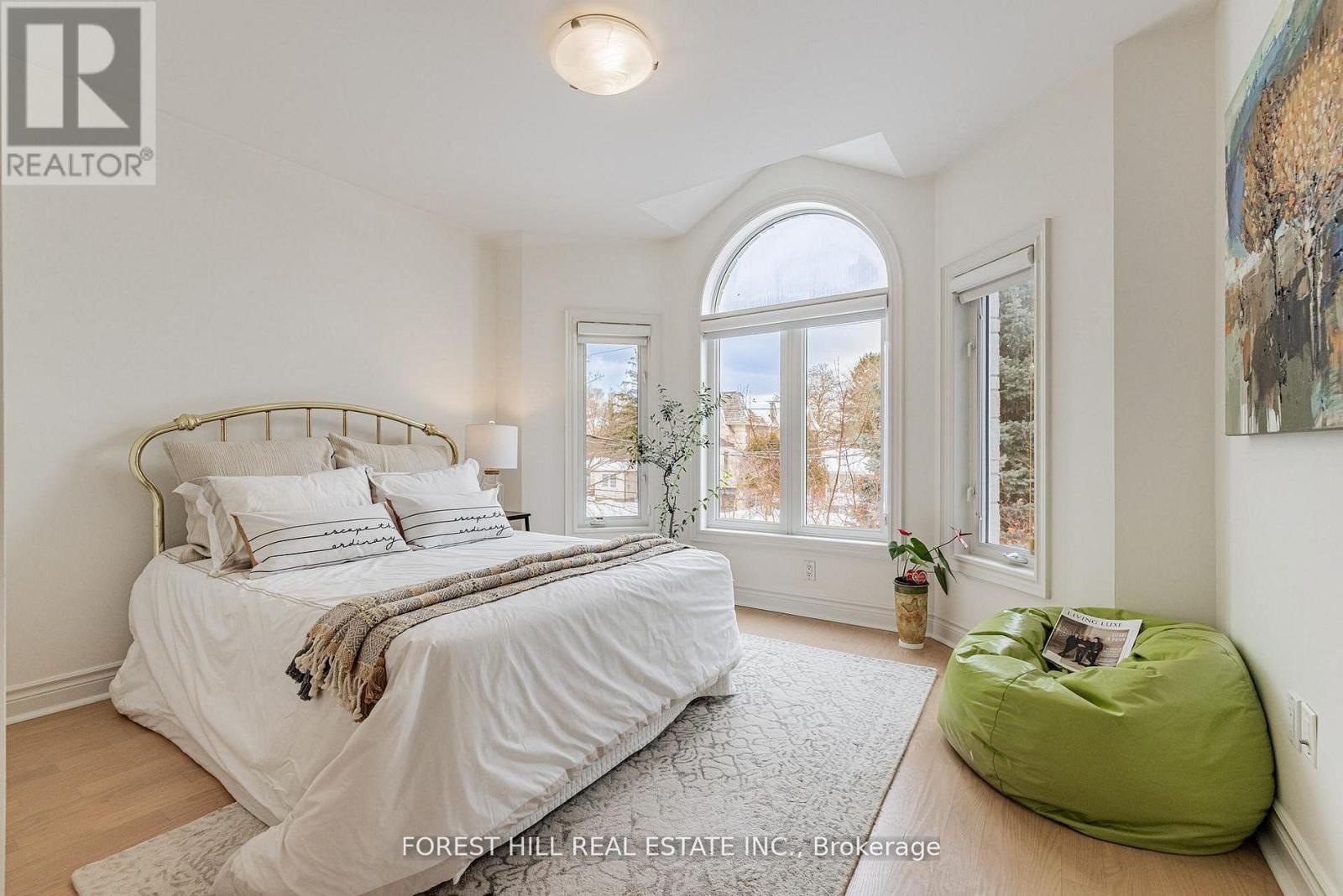 16 Northwood Drive, Toronto, Ontario  M2M 2J8 - Photo 30 - C12889226