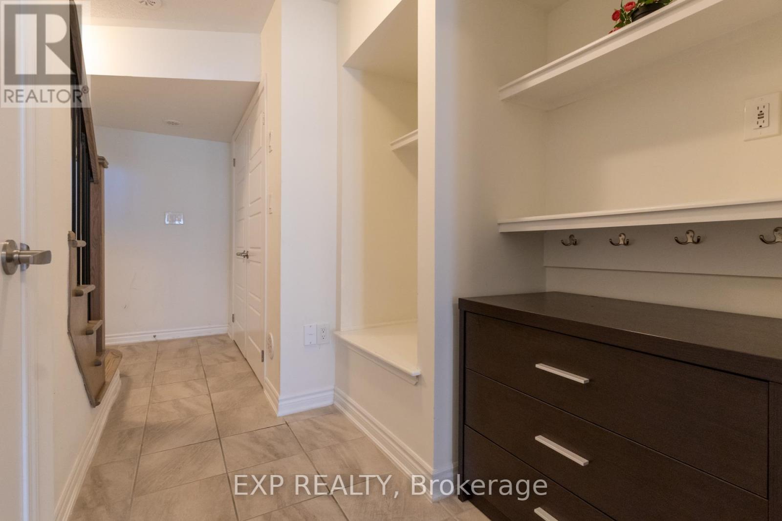 50 Casely Avenue, Richmond Hill, Ontario  L4S 0K3 - Photo 5 - N12974312