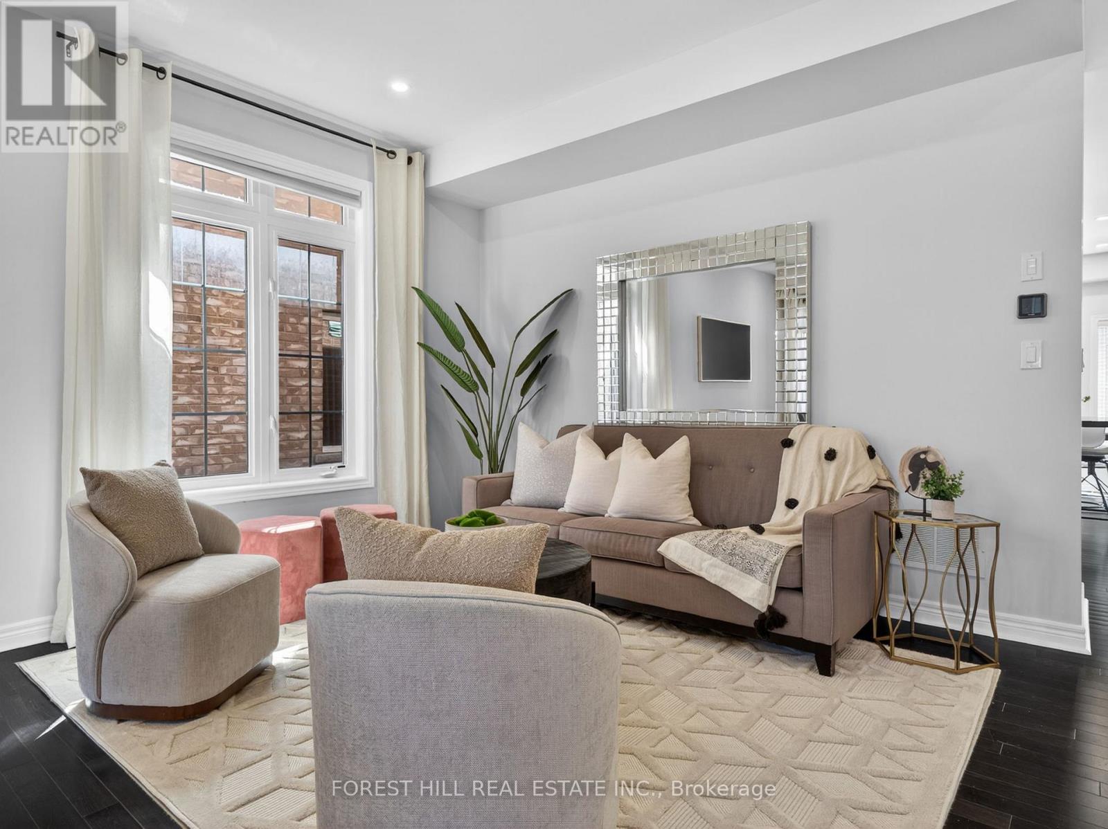 12 Wallenberg Drive, Vaughan, Ontario  L6A 4M1 - Photo 6 - N12974316