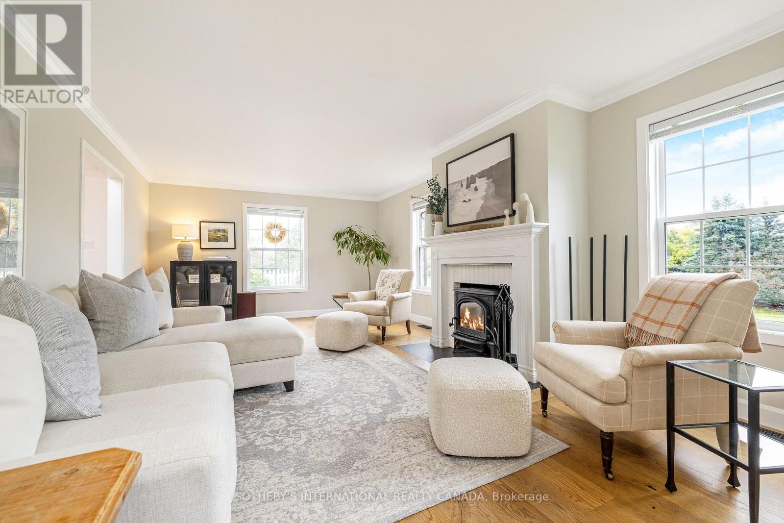 331 Wheelihan Way, Milton, Ontario  L0P 0A1 - Photo 11 - W12974302