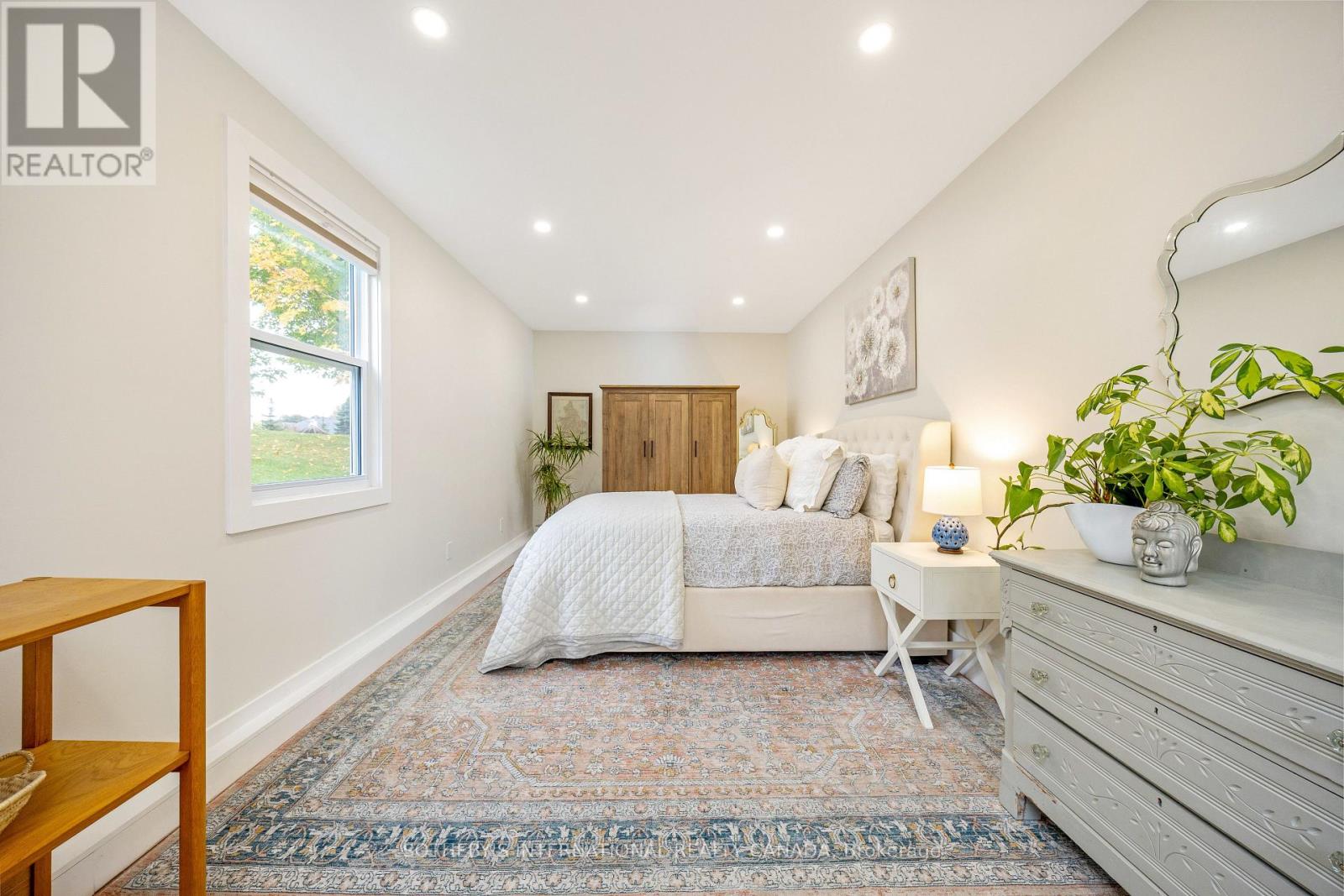 331 Wheelihan Way, Milton, Ontario  L0P 0A1 - Photo 30 - W12974302