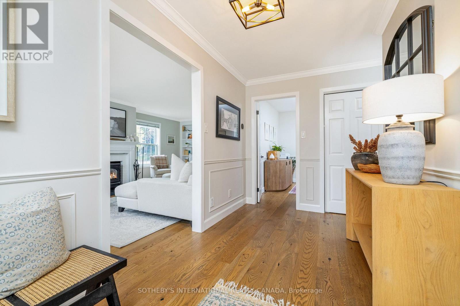 331 Wheelihan Way, Milton, Ontario  L0P 0A1 - Photo 8 - W12974302