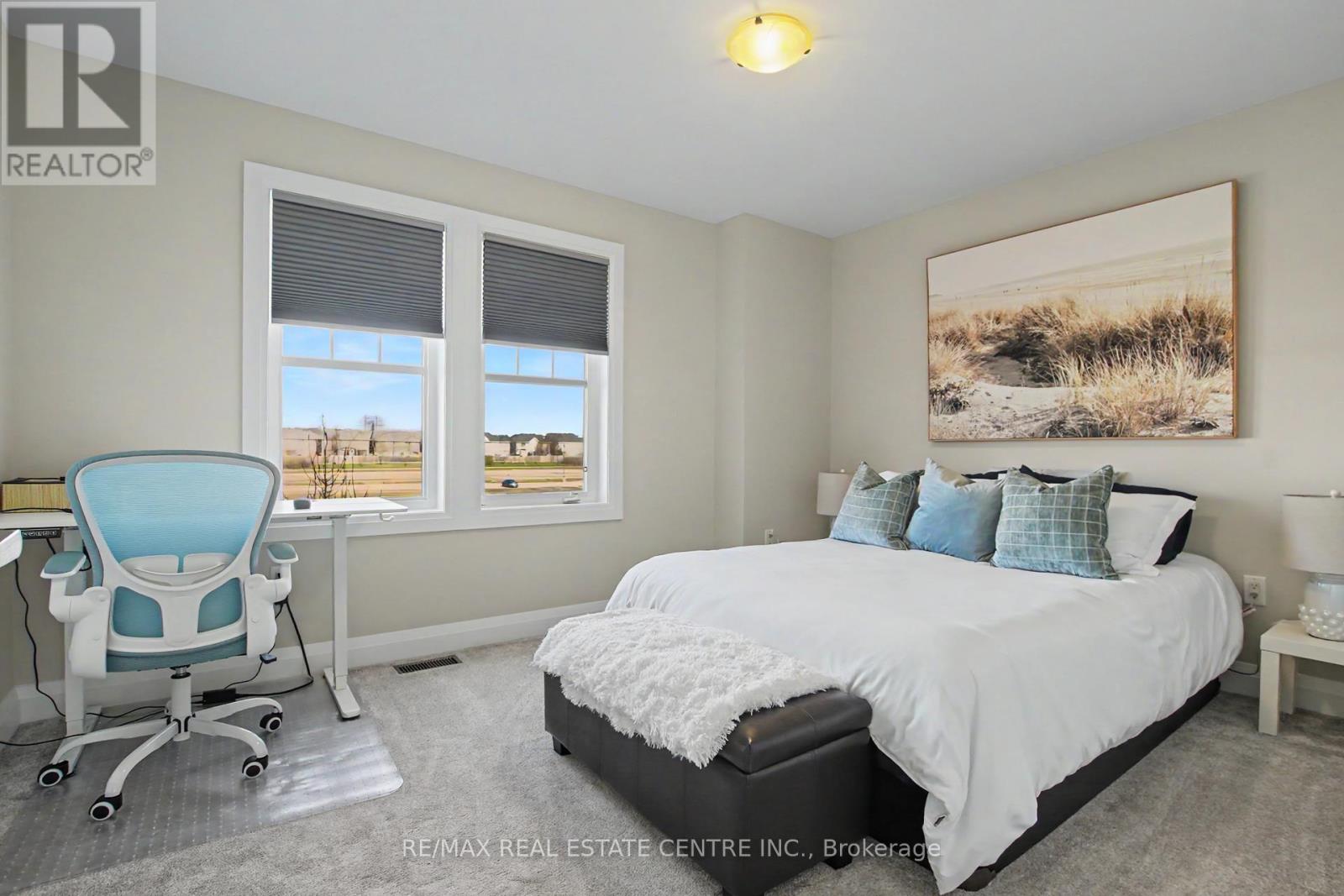 940 Clark Boulevard, Milton, Ontario  L9T 6P6 - Photo 23 - W12974318