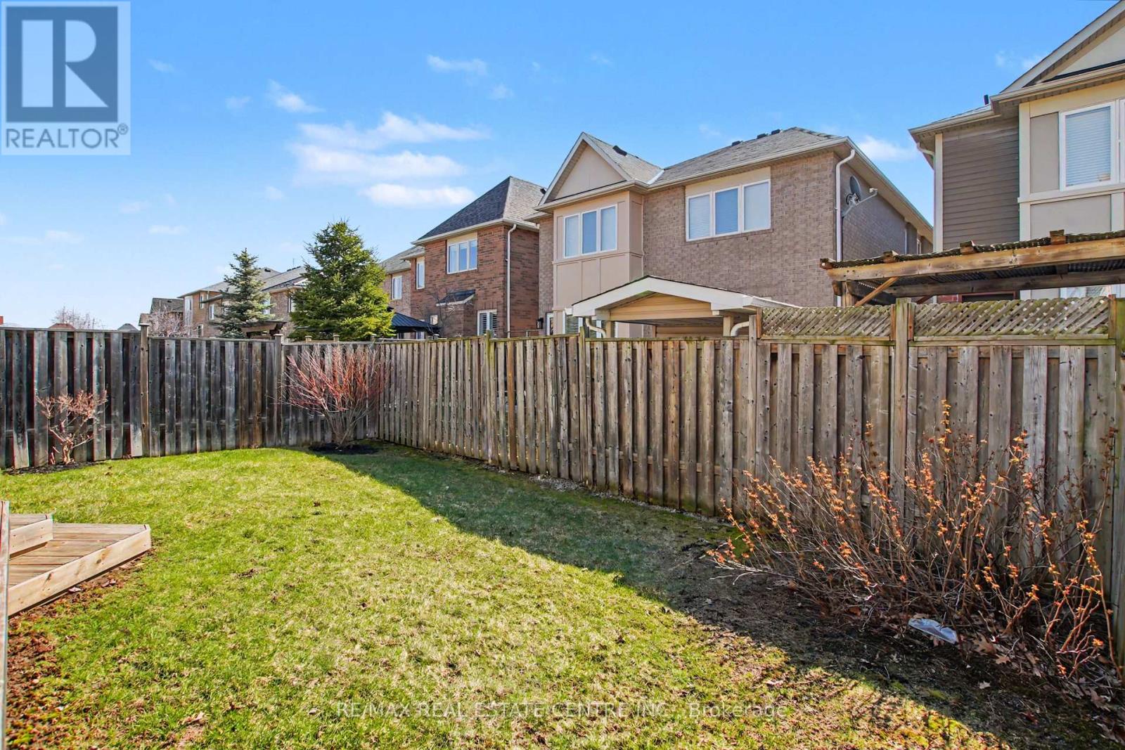 940 Clark Boulevard, Milton, Ontario  L9T 6P6 - Photo 32 - W12974318