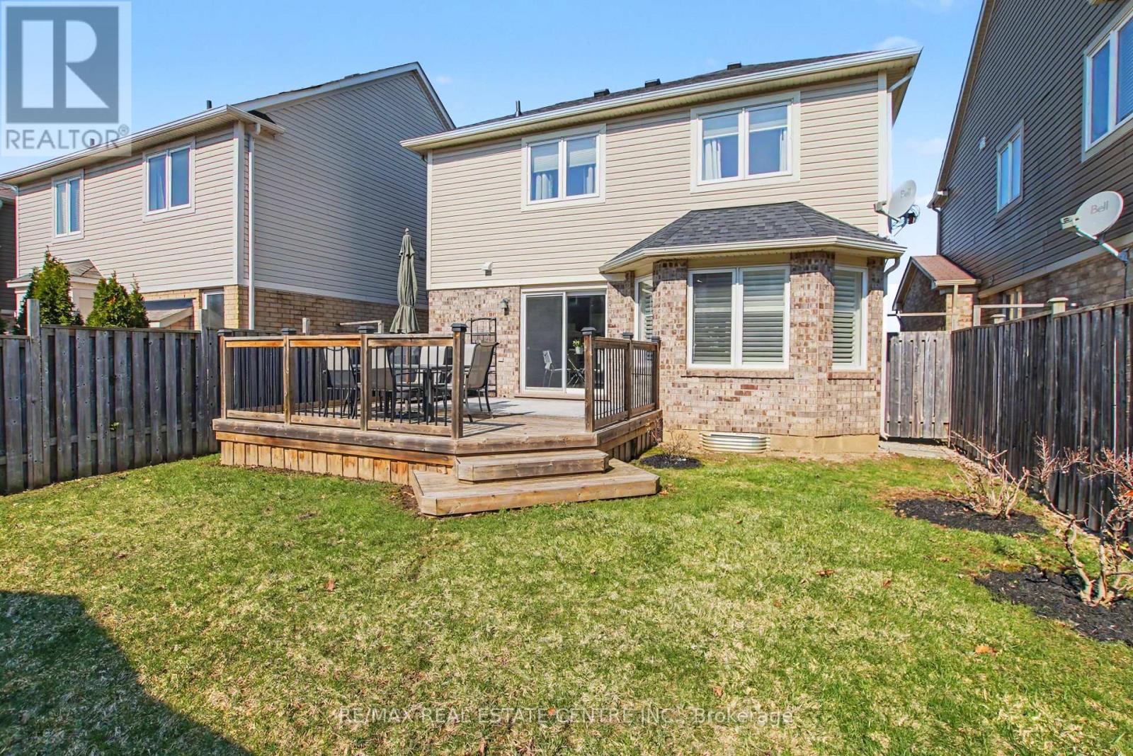 940 Clark Boulevard, Milton, Ontario  L9T 6P6 - Photo 33 - W12974318