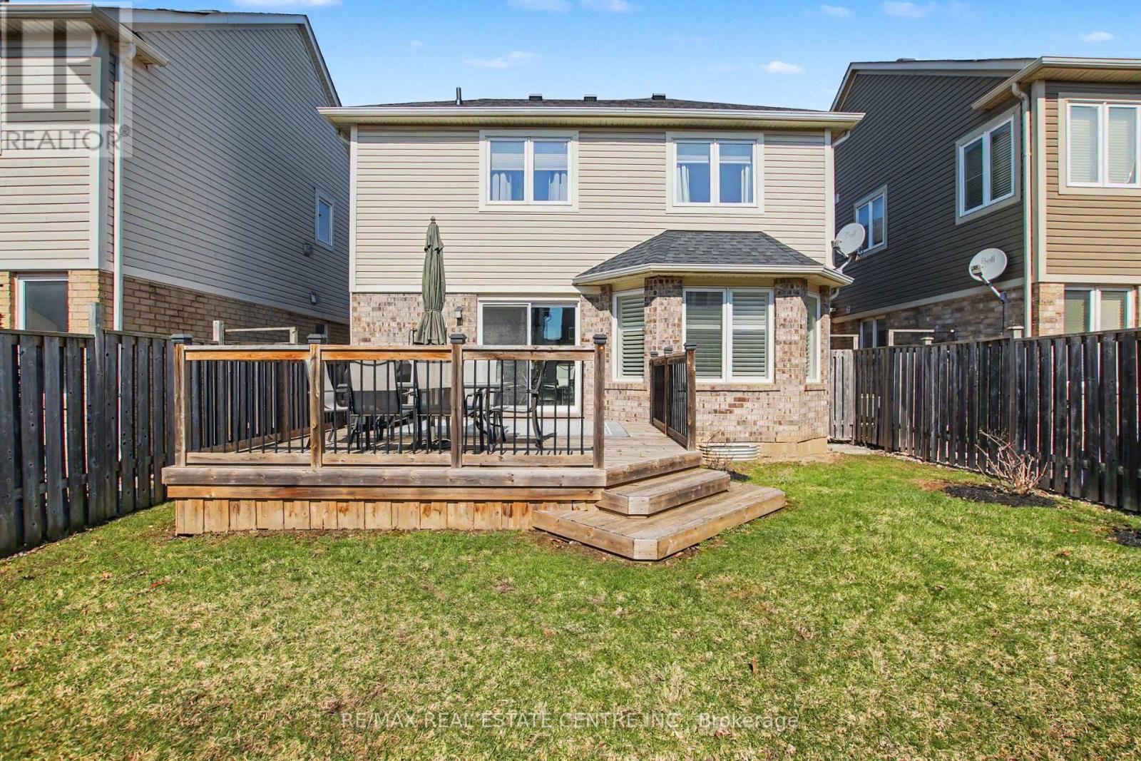 940 Clark Boulevard, Milton, Ontario  L9T 6P6 - Photo 34 - W12974318