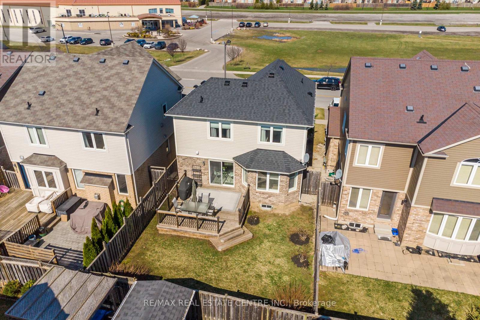 940 Clark Boulevard, Milton, Ontario  L9T 6P6 - Photo 37 - W12974318