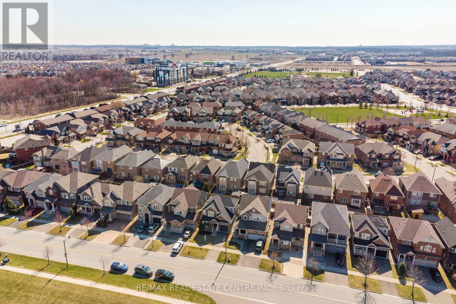 940 Clark Boulevard, Milton, Ontario  L9T 6P6 - Photo 39 - W12974318