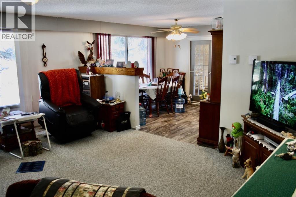 #25 4th Avenue E, Neilburg, Saskatchewan  S0M 2C0 - Photo 10 - A2300110