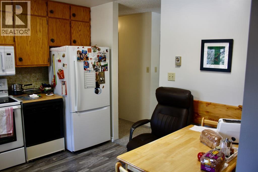 #25 4th Avenue E, Neilburg, Saskatchewan  S0M 2C0 - Photo 16 - A2300110