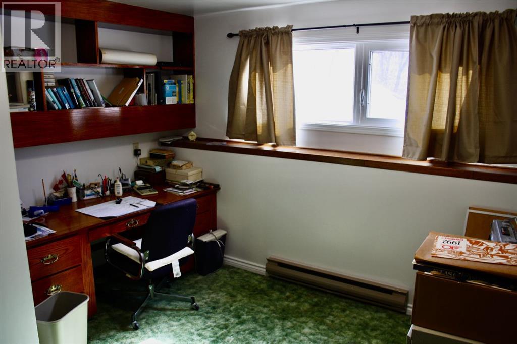 #25 4th Avenue E, Neilburg, Saskatchewan  S0M 2C0 - Photo 34 - A2300110