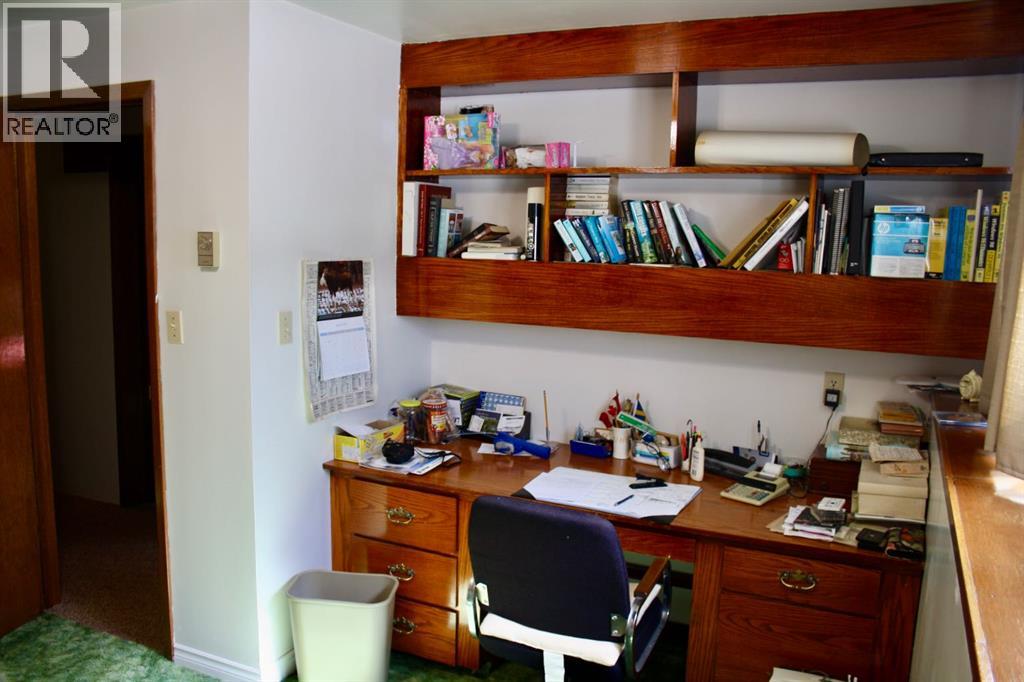 #25 4th Avenue E, Neilburg, Saskatchewan  S0M 2C0 - Photo 35 - A2300110