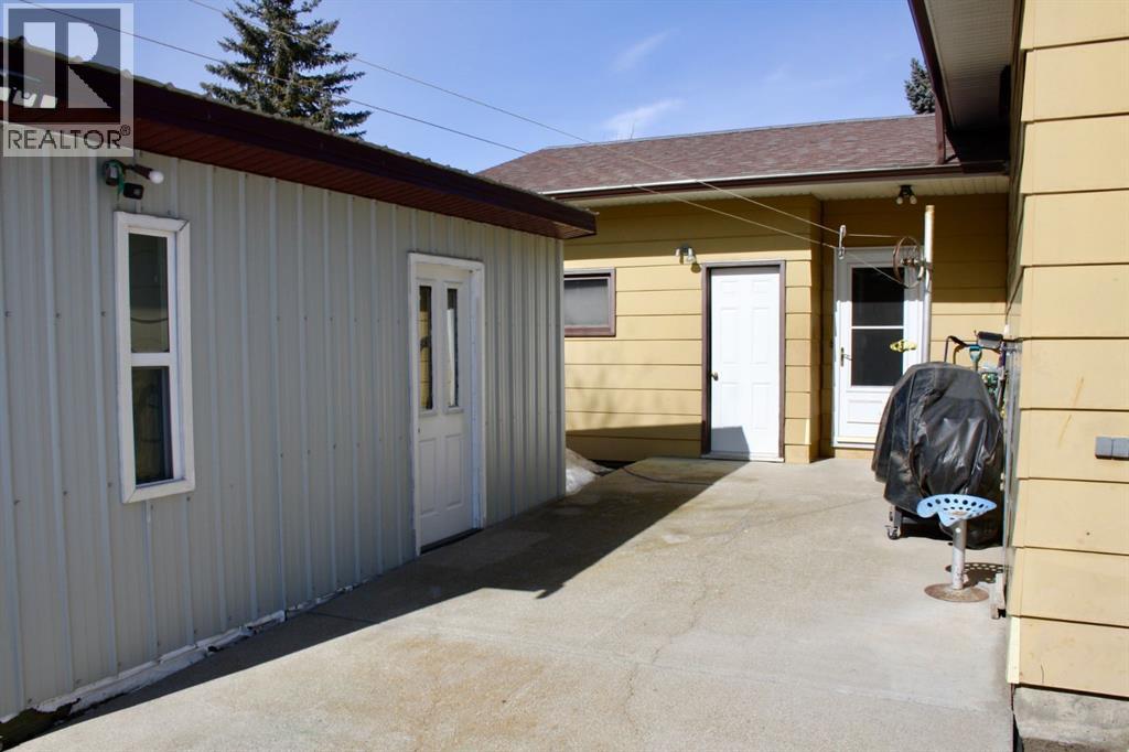 #25 4th Avenue E, Neilburg, Saskatchewan  S0M 2C0 - Photo 36 - A2300110