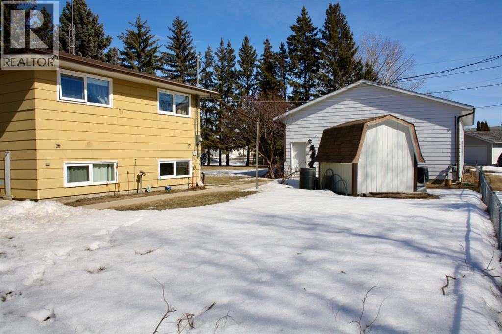 #25 4th Avenue E, Neilburg, Saskatchewan  S0M 2C0 - Photo 39 - A2300110