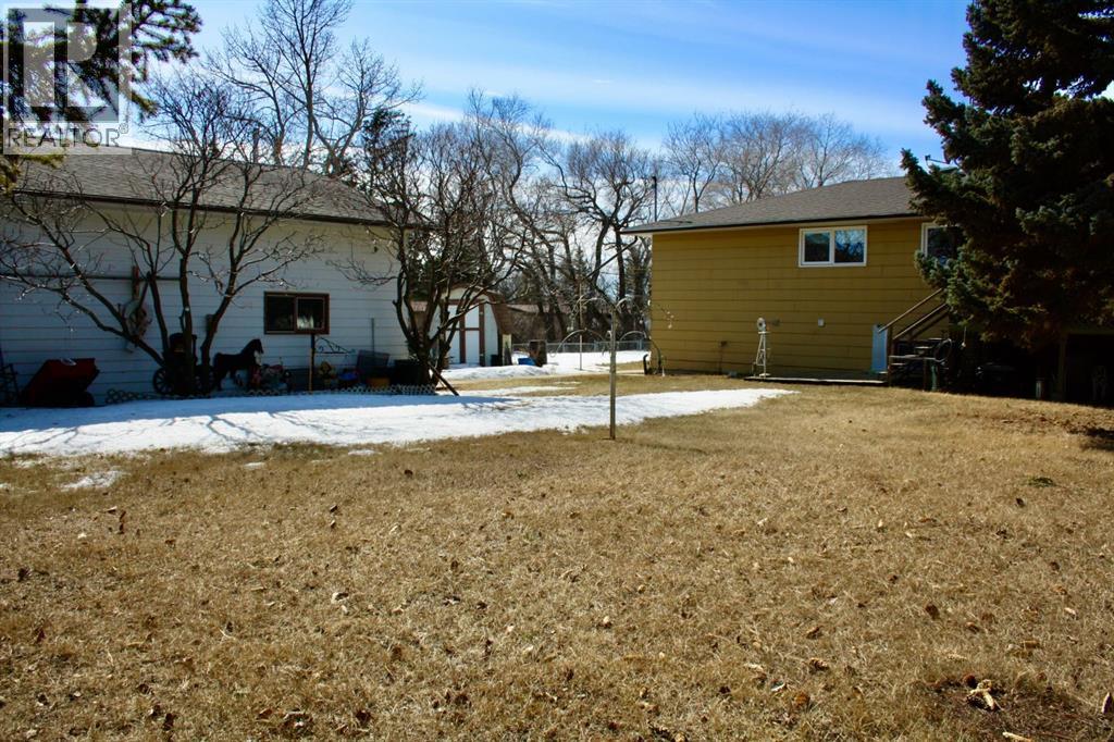 #25 4th Avenue E, Neilburg, Saskatchewan  S0M 2C0 - Photo 45 - A2300110