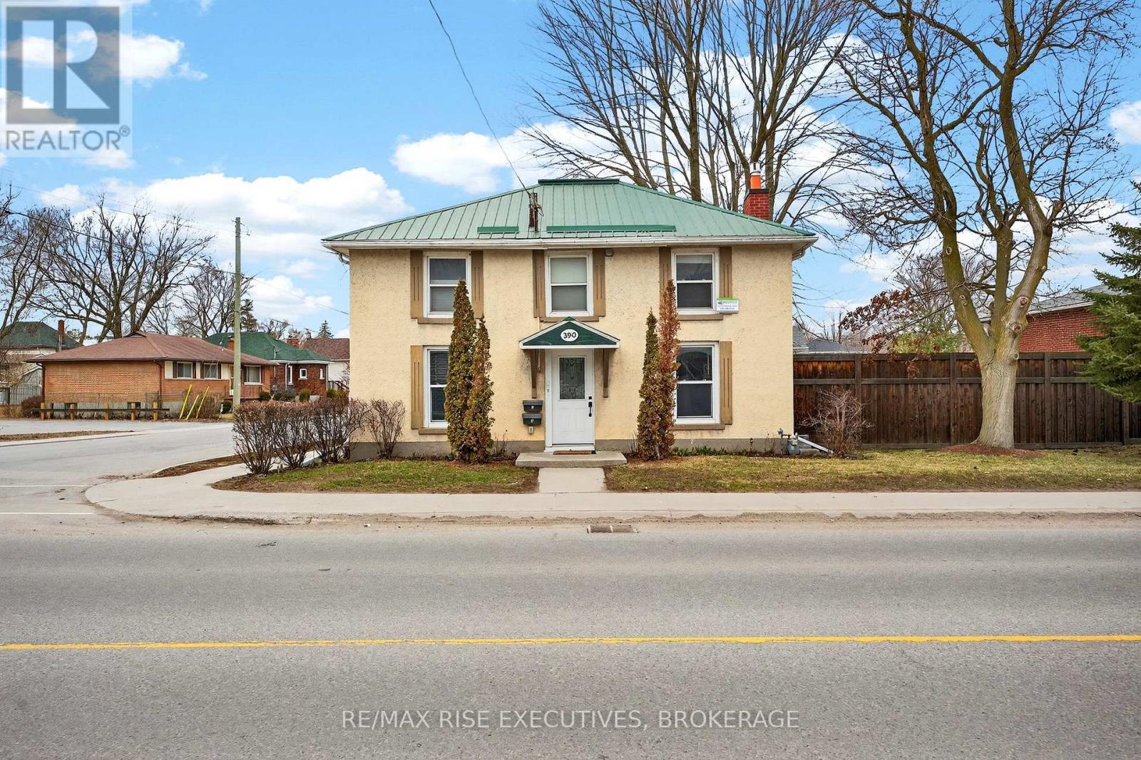 390 DIVISION STREET, Kingston, Ontario