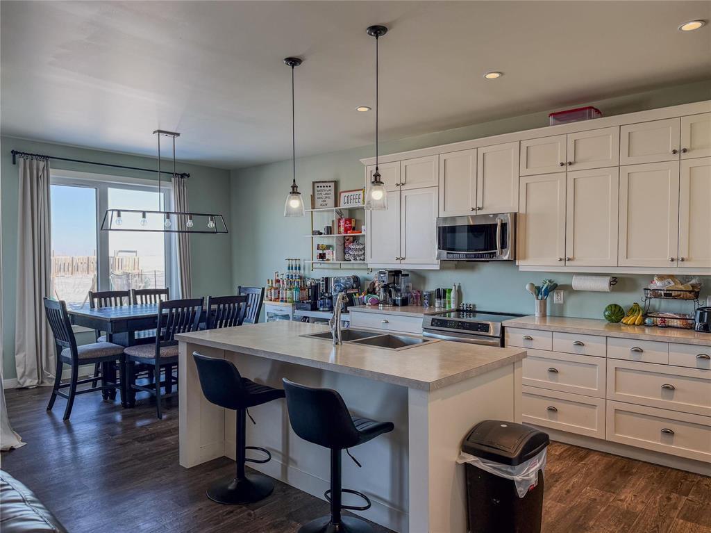 71 Evergreen Avenue, Mitchell, Manitoba  R5G 1H1 - Photo 4 - 202602772