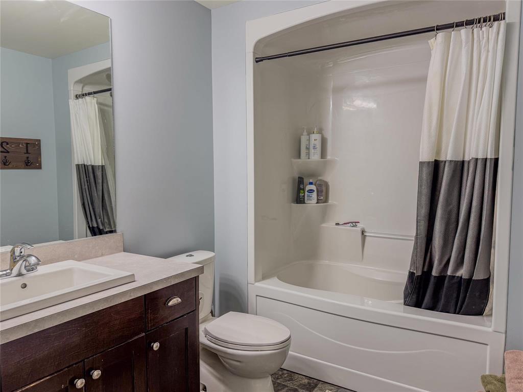 71 Evergreen Avenue, Mitchell, Manitoba  R5G 1H1 - Photo 16 - 202602772