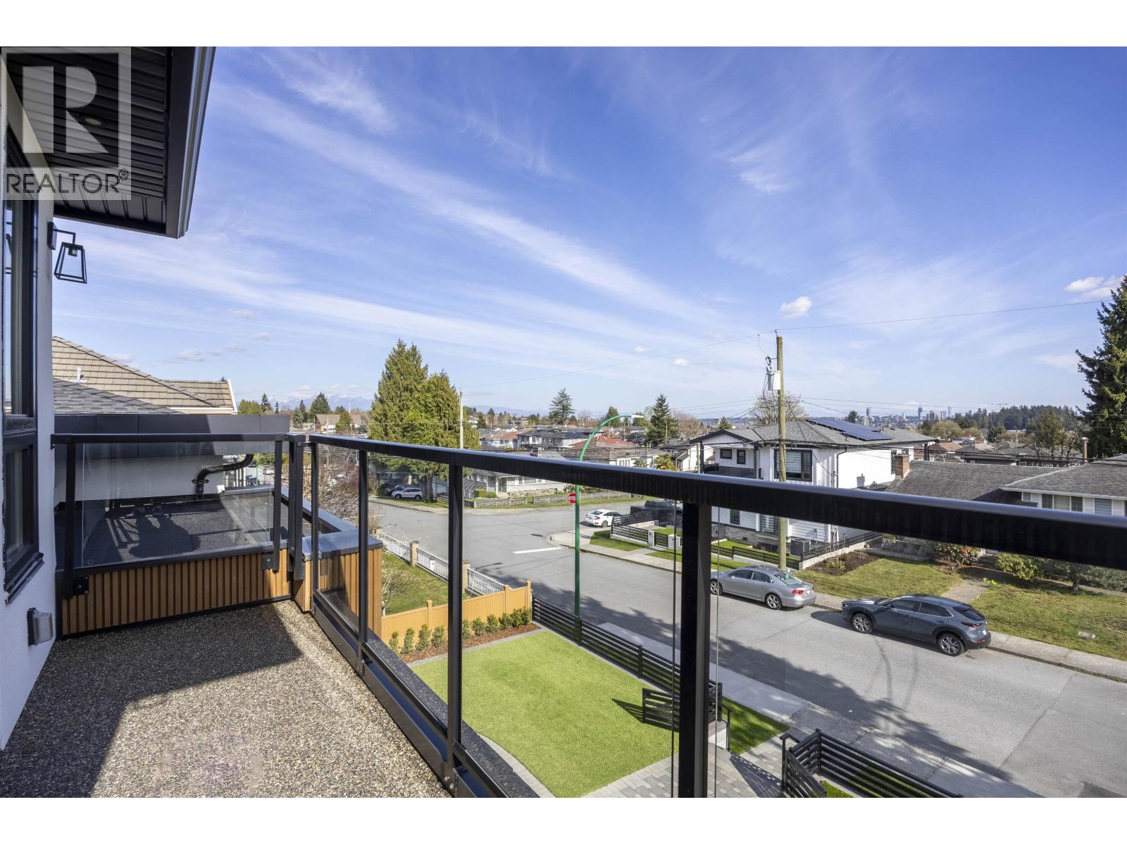 8093 14th Avenue, Burnaby, British Columbia  V3N 2B5 - Photo 30 - R3109059