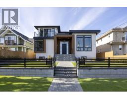 8093 14TH AVENUE, Burnaby, British Columbia