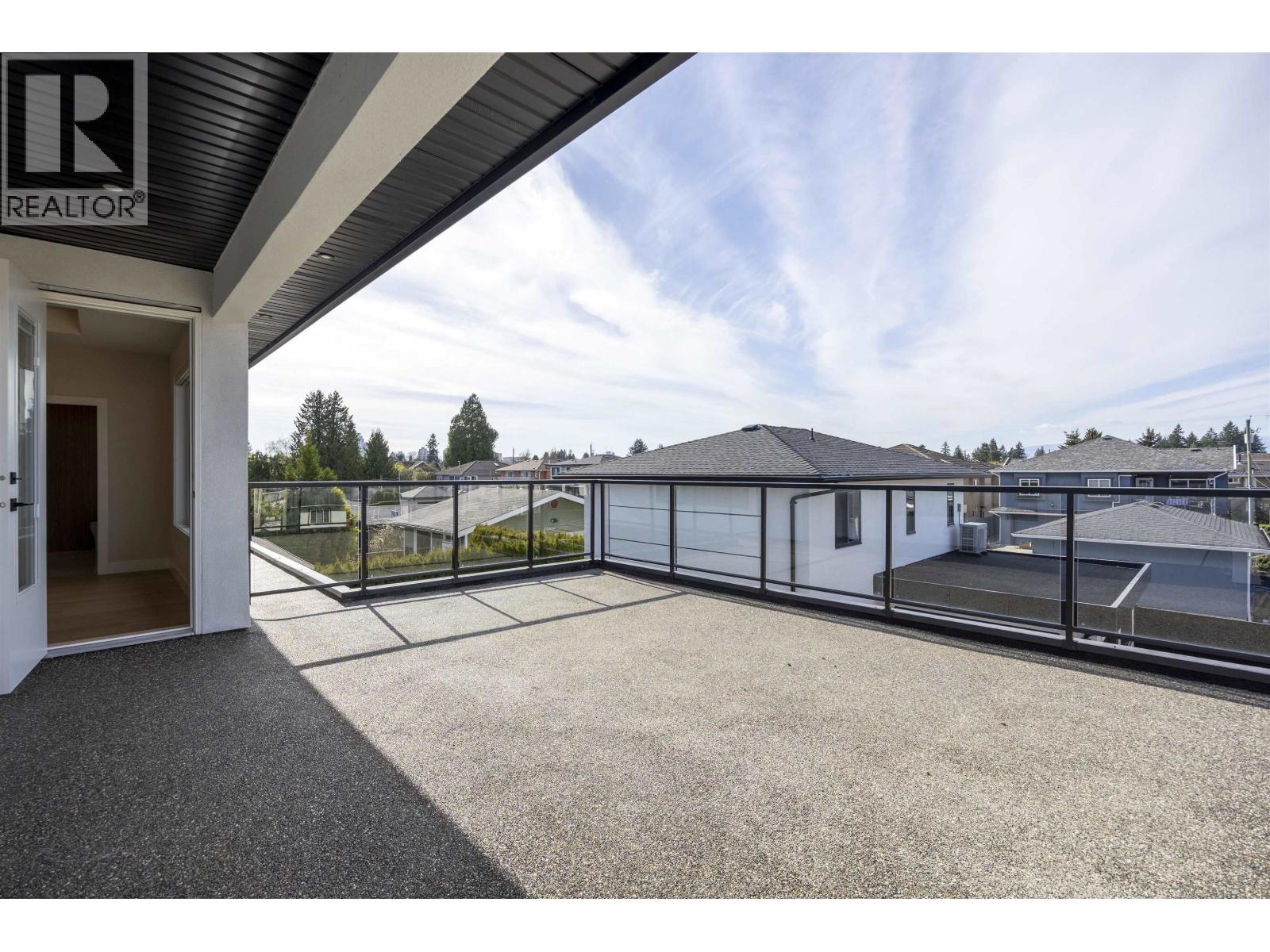 8093 14th Avenue, Burnaby, British Columbia  V3N 2B5 - Photo 26 - R3109059