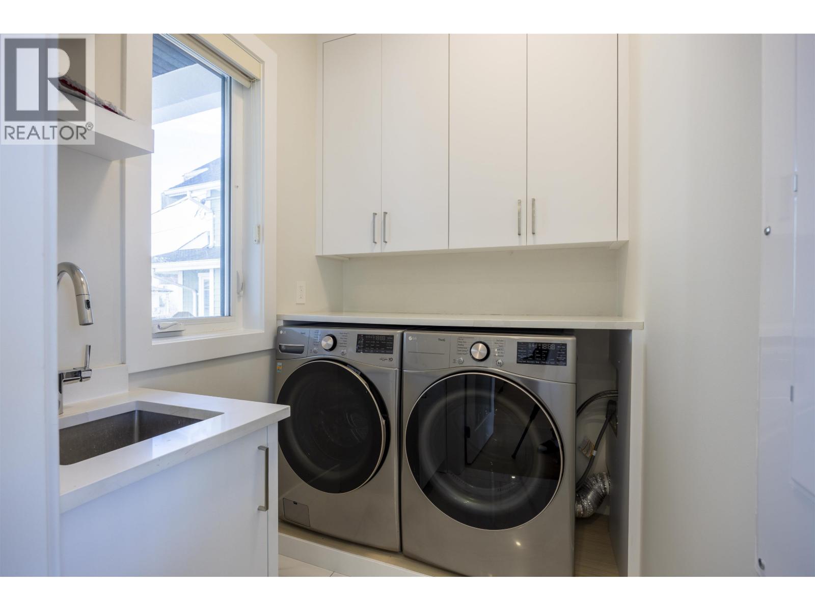 8093 14th Avenue, Burnaby, British Columbia  V3N 2B5 - Photo 20 - R3109059