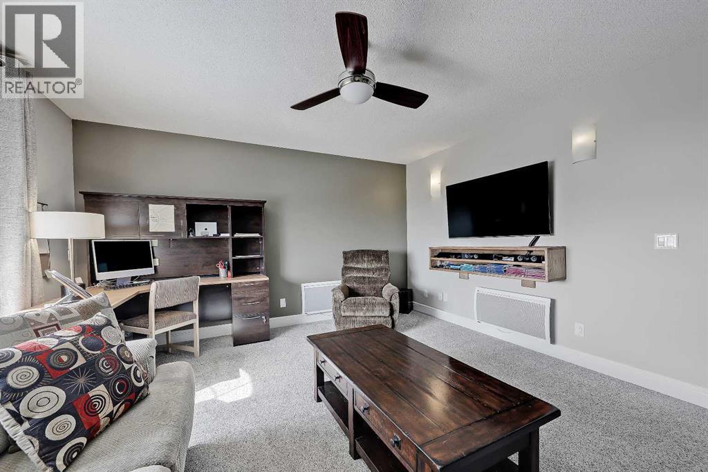 42 Tuscarora Way NW, Calgary, Alberta  T3L 2G9 - Photo 19 - A2298489