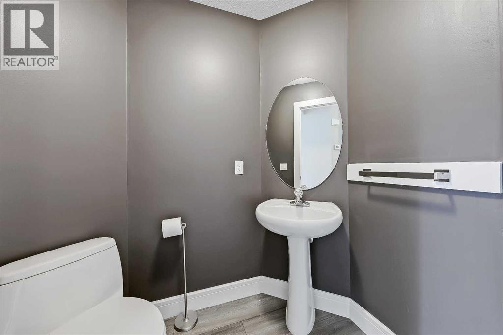 42 Tuscarora Way NW, Calgary, Alberta  T3L 2G9 - Photo 17 - A2298489