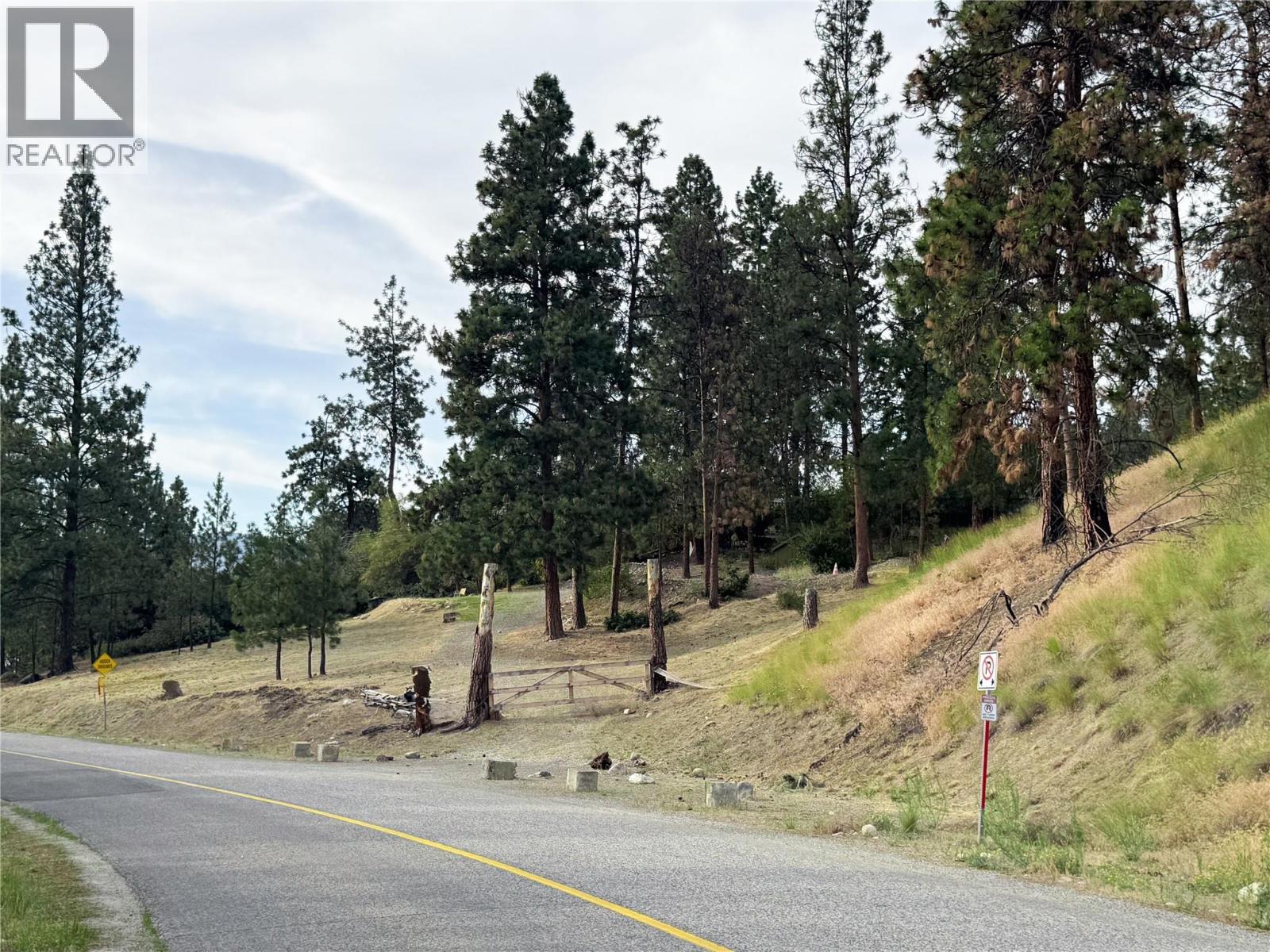 9775/9819 Okanagan Centre Road W, Lake Country, British Columbia  V4V 1T6 - Photo 9 - 10354155