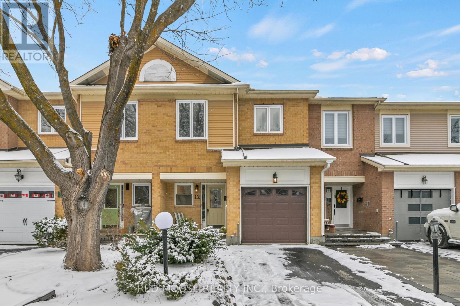 12 WILLWOOD CRESCENT, Ottawa, Ontario