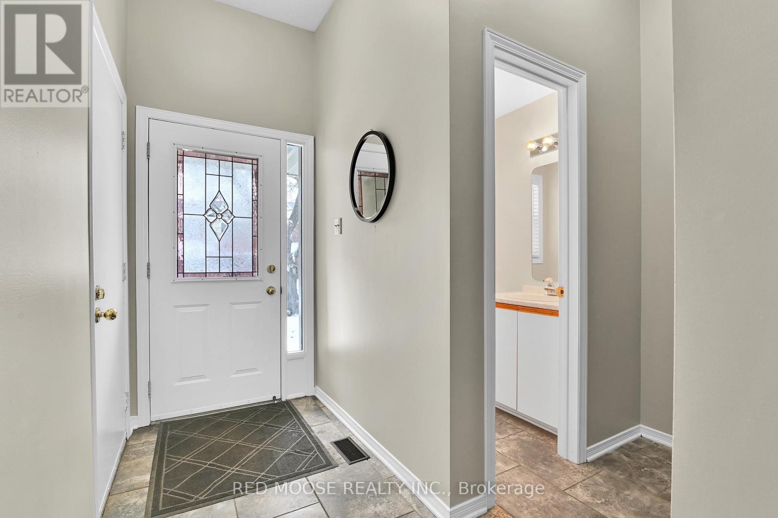 12 Willwood Crescent, Ottawa, Ontario  K2J 4B2 - Photo 3 - X12974348