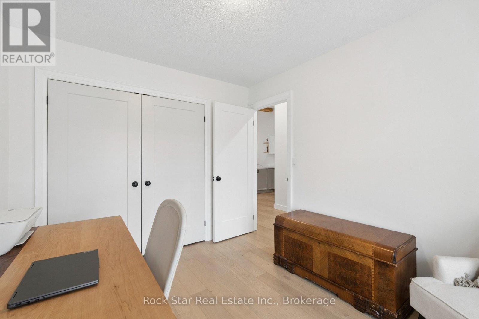 4467 Michael Avenue, Lincoln, Ontario  L3J 0E2 - Photo 12 - X12974346