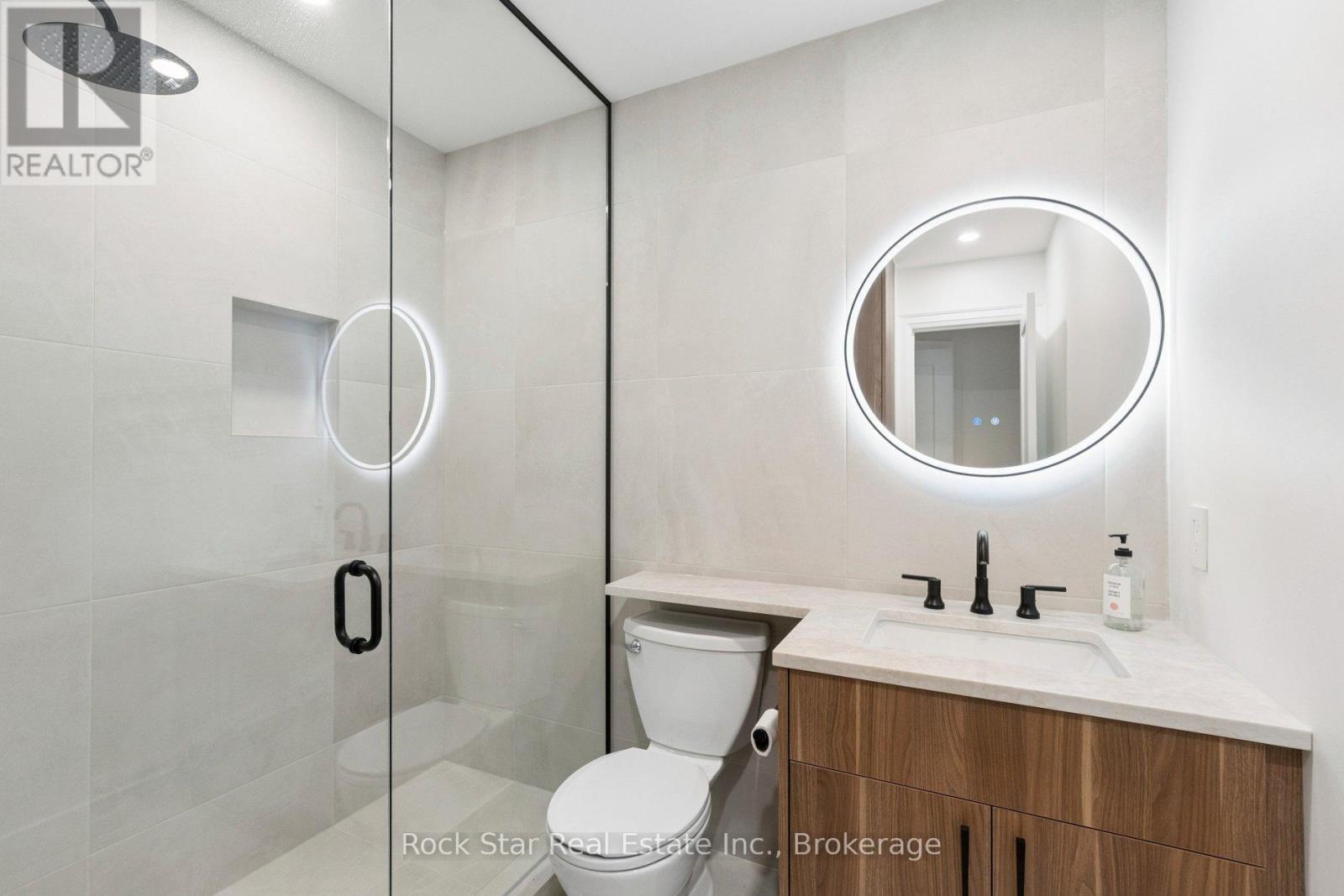 4467 Michael Avenue, Lincoln, Ontario  L3J 0E2 - Photo 15 - X12974346