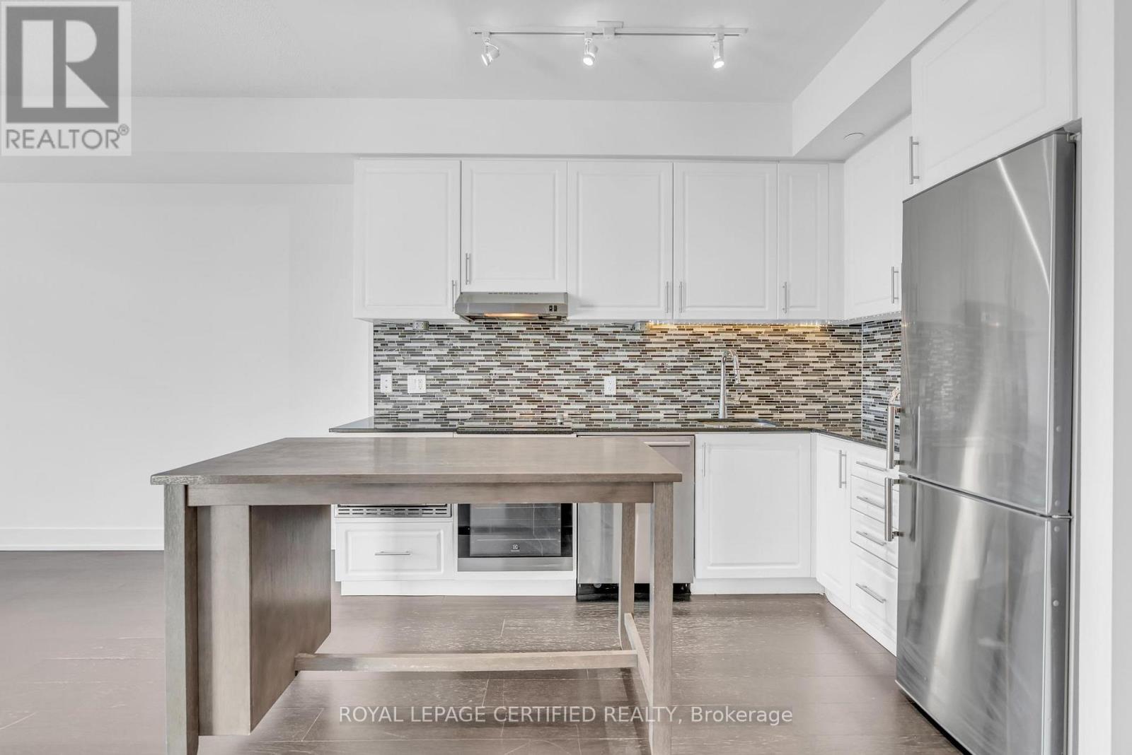 304 - 7 Kenaston Gardens, Toronto, Ontario  M2K 1G7 - Photo 7 - C12974350