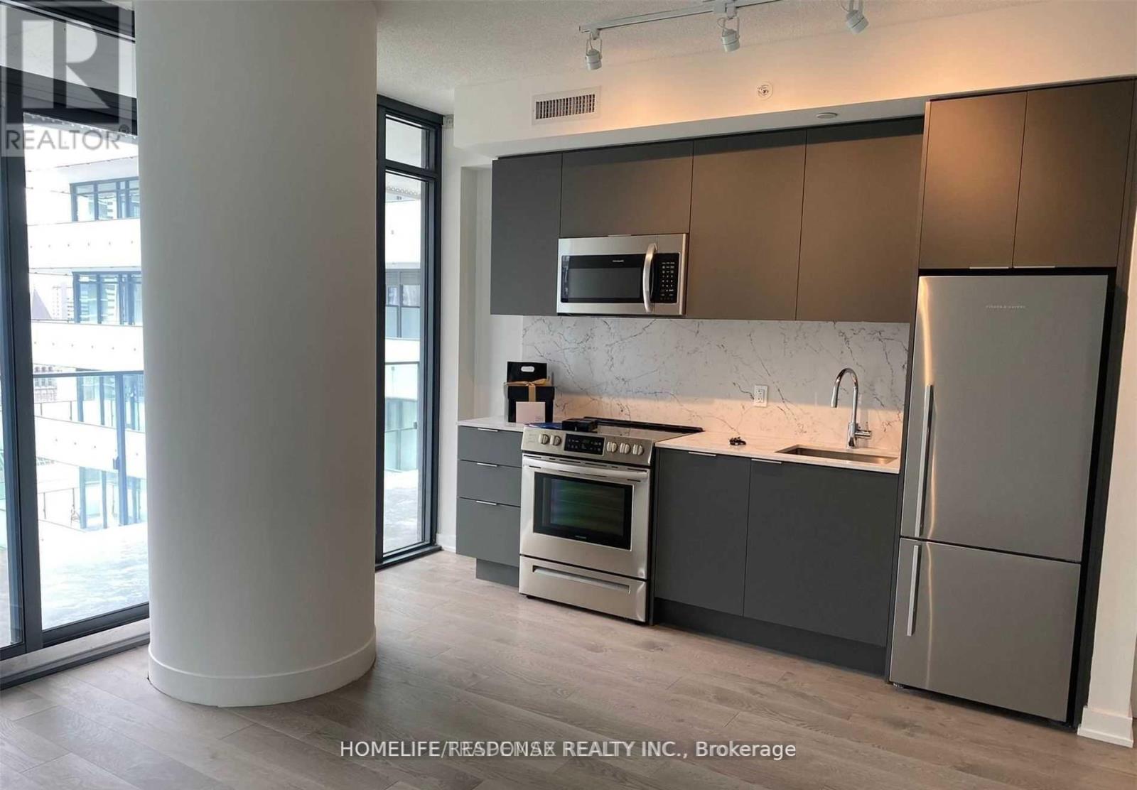 2706 - 25 Richmond Street E, Toronto, Ontario  M5C 0A6 - Photo 13 - C12974354