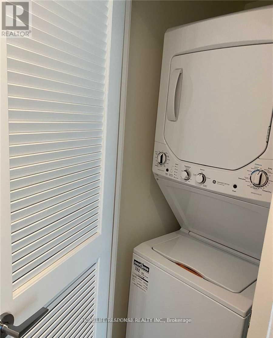 2706 - 25 Richmond Street E, Toronto, Ontario  M5C 0A6 - Photo 17 - C12974354