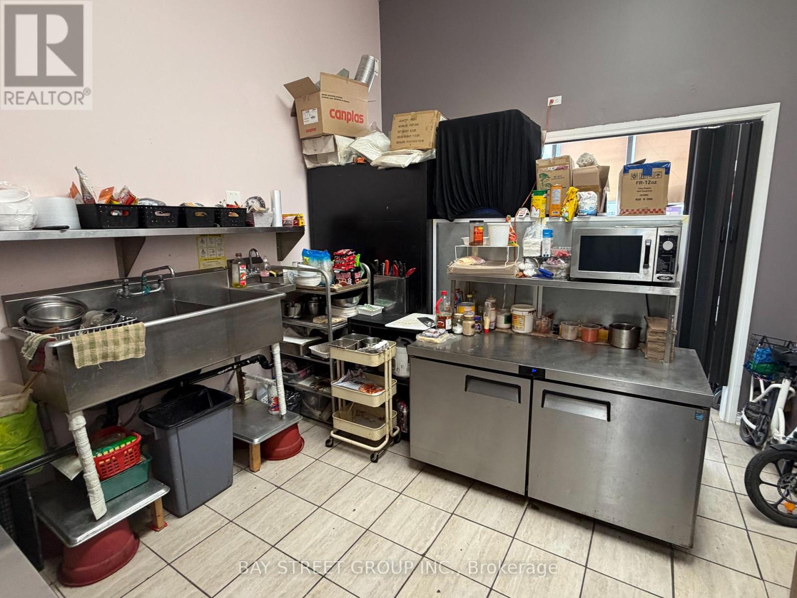 109 - 28 Finch Avenue W, Toronto, Ontario  M2N 2G7 - Photo 6 - C12974356