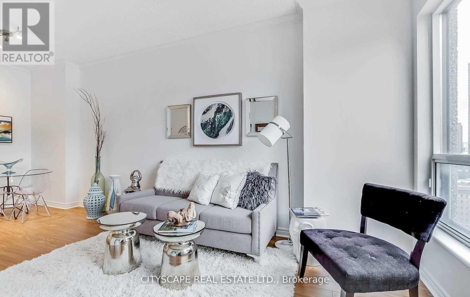 Lph8 - 55 Bloor Street E, Toronto, Ontario  M4W 3W6 - Photo 13 - C12974366