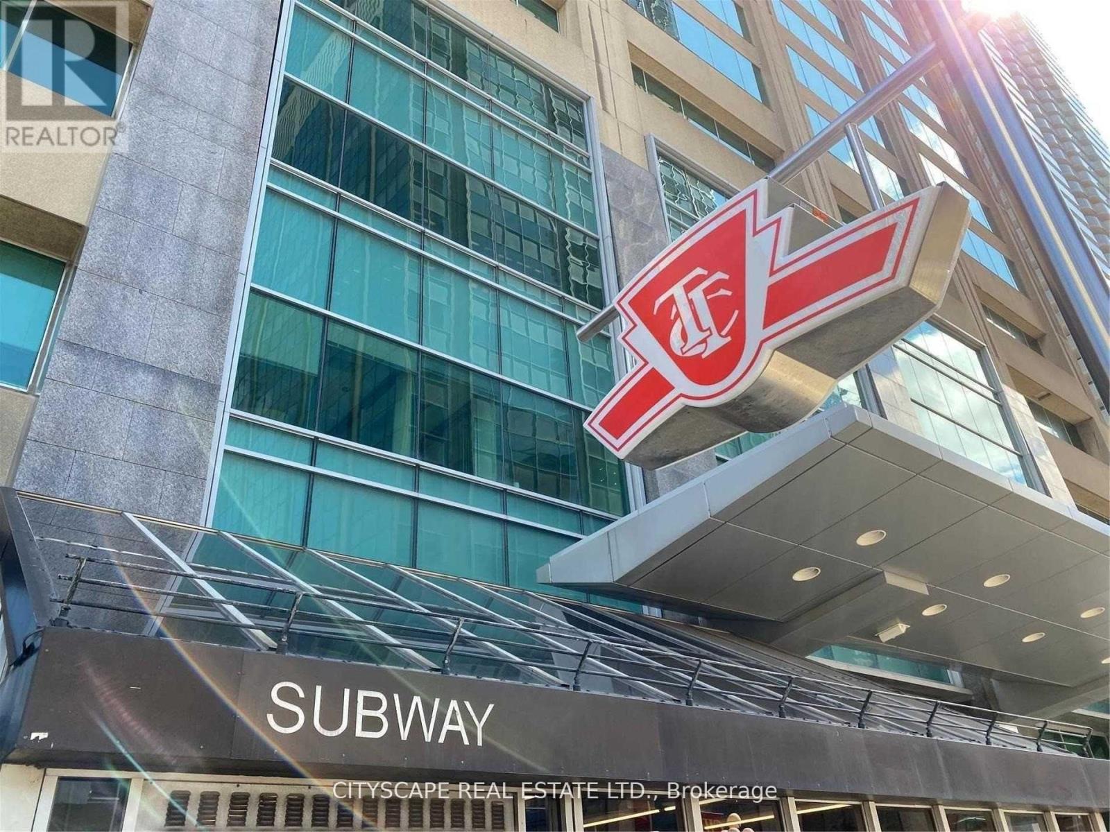 Lph8 - 55 Bloor Street E, Toronto, Ontario  M4W 3W6 - Photo 25 - C12974366