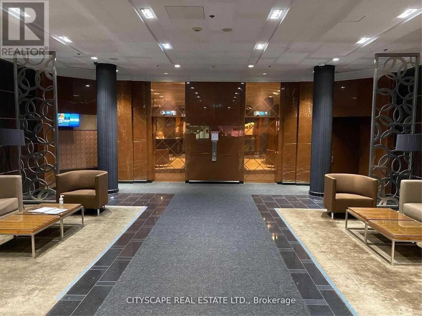 Lph8 - 55 Bloor Street E, Toronto, Ontario  M4W 3W6 - Photo 5 - C12974366